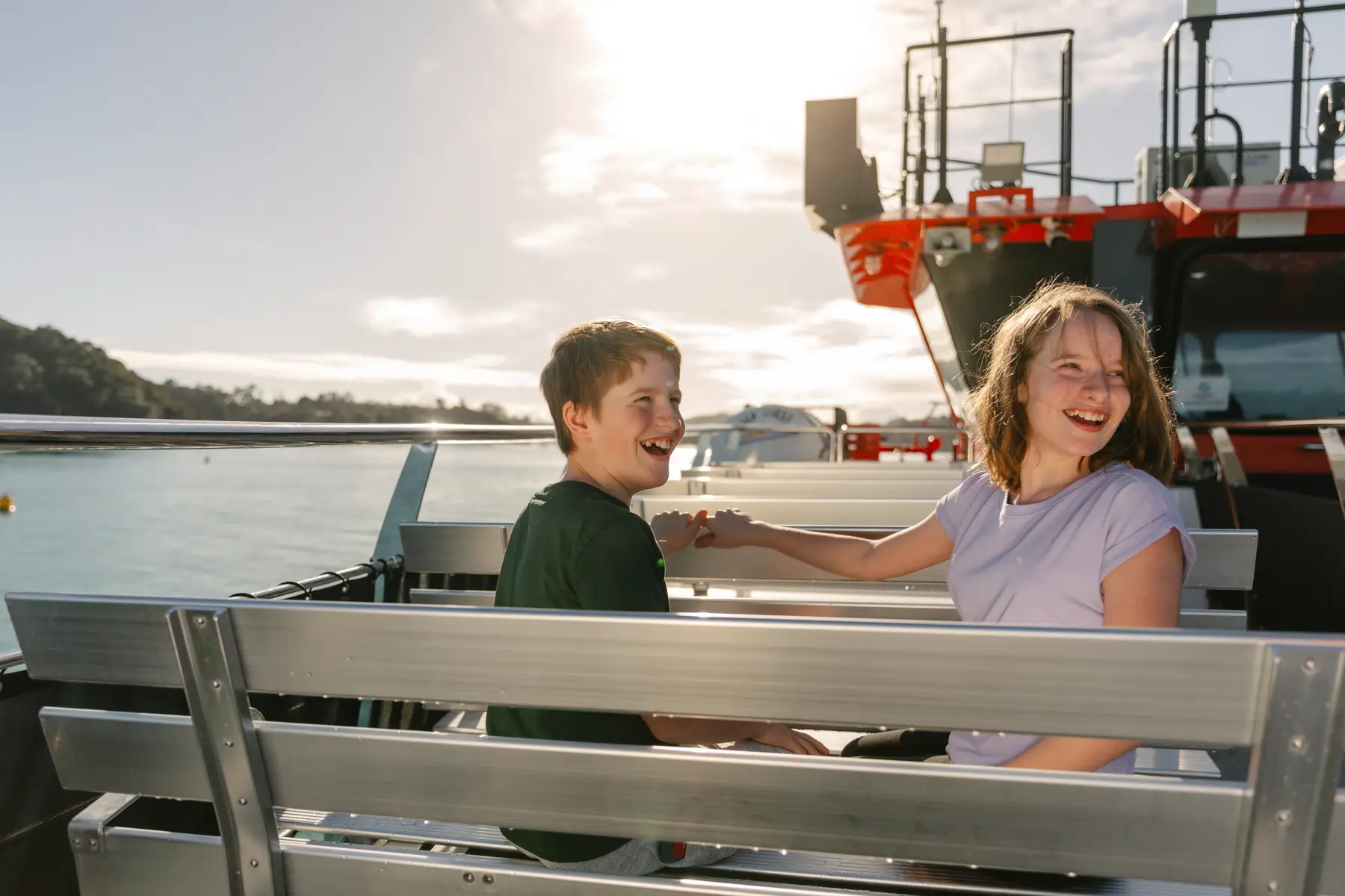 Kids on SeaLink boat